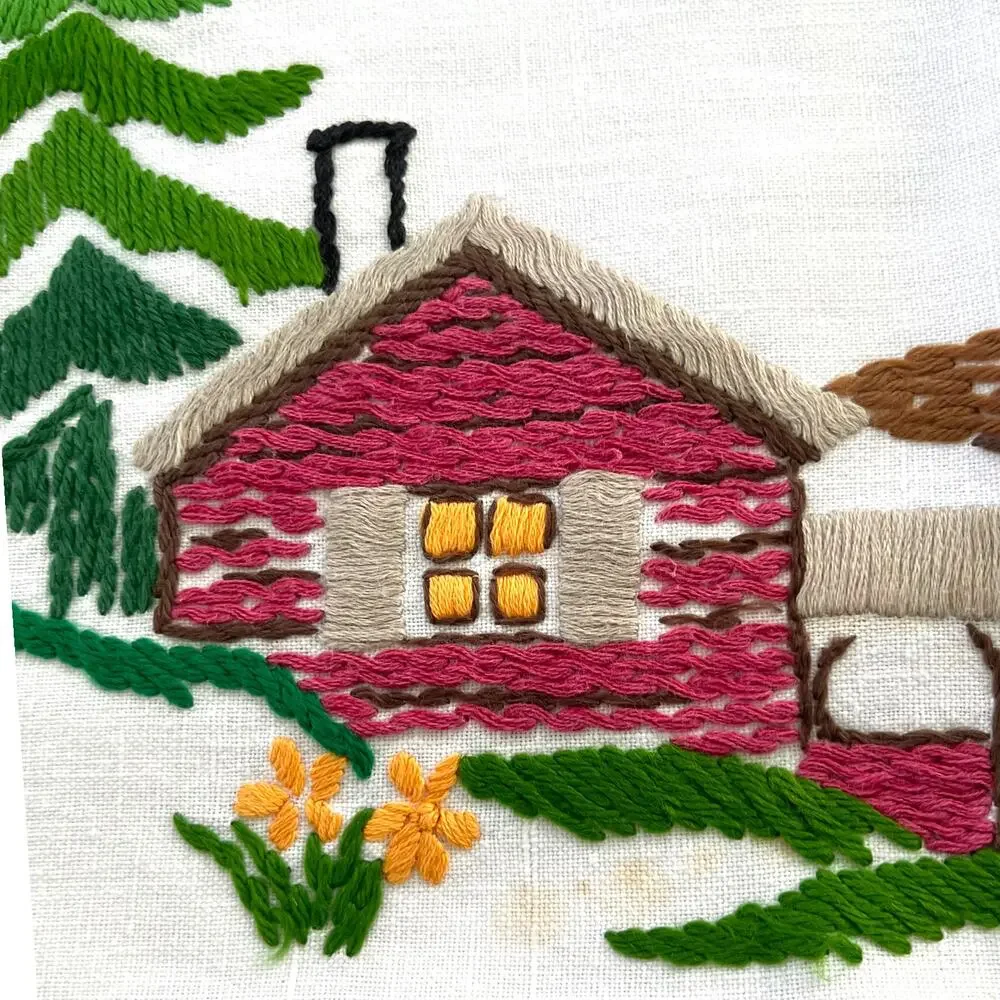 Vintage Handmade Table Runner Embroidered Cabin Rustic Farmhouse Crochet
